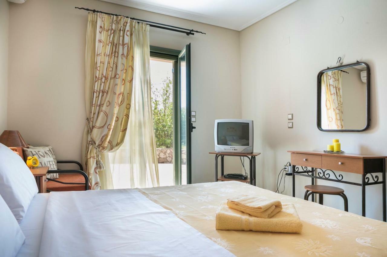 Villa Maritina Razáta Esterno foto